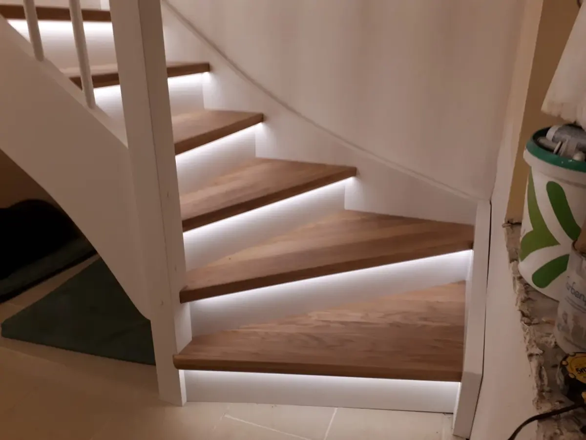 Eiche Stiege mit LED